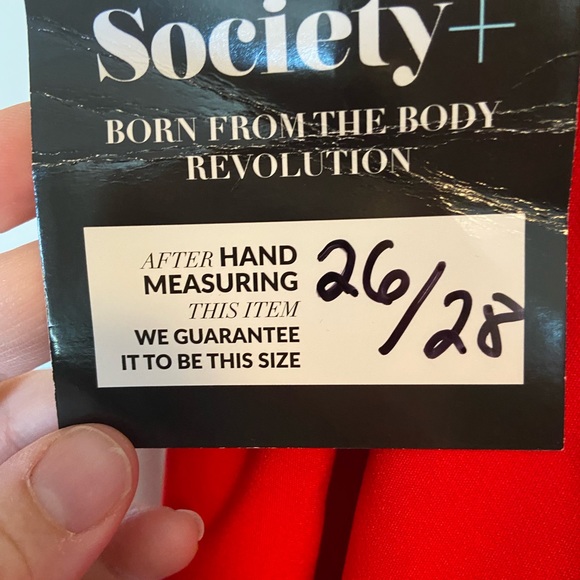 Red A-line skirt 26/28 - Picture 3 of 3